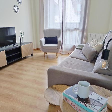 Apartamento Vico Escarrilla Luaran gambar